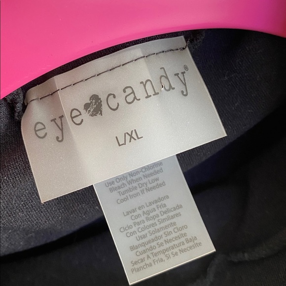 Eye Candy Ruched Crop Top - Picture 4 of 4